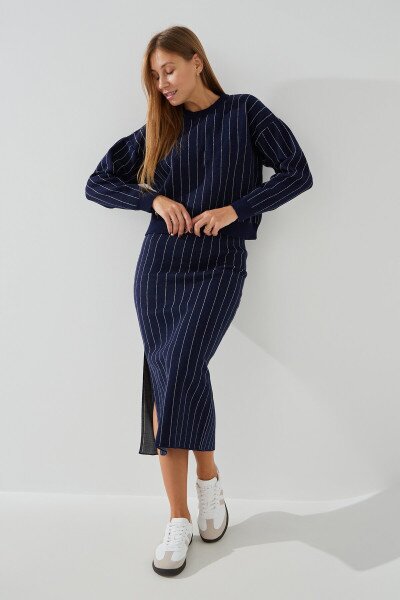 Купити Костюм жіночий Femme 10104 One Size Темно-синій (2000990184610D) Артикул: 2000990184610 Фото №1