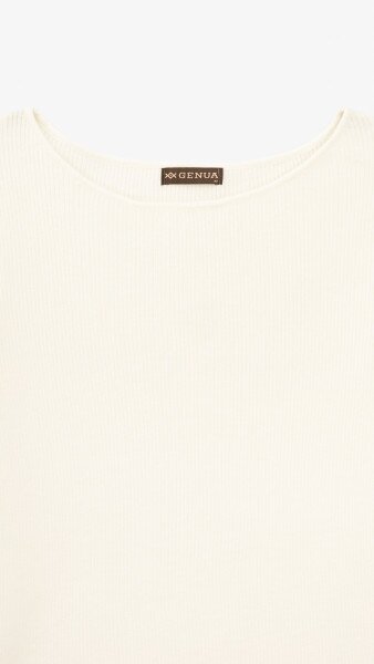 Купити Джемпер однотонний жіночий GENUA G01106-0004 XS Молочний Артикул: 2000999386411 Фото №9