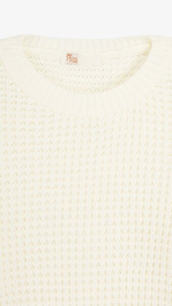 Купити Джемпер однотонний жіночий On me 225004 One Size Молочний Артикул: 2000990151216 Фото №8