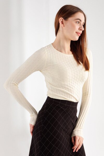 Купить Джемпер женский Accordream M2919 One Size Молочный (2000990325938D) Артикул: 2000990325938 Фото №5