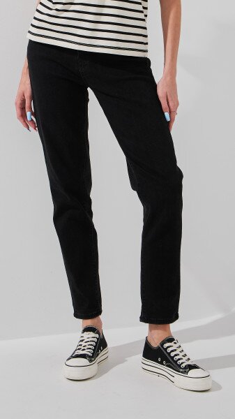 Купить Джинсы Mom Fit женские 3012 25 Черный Артикул: 2000999186622 Фото №2