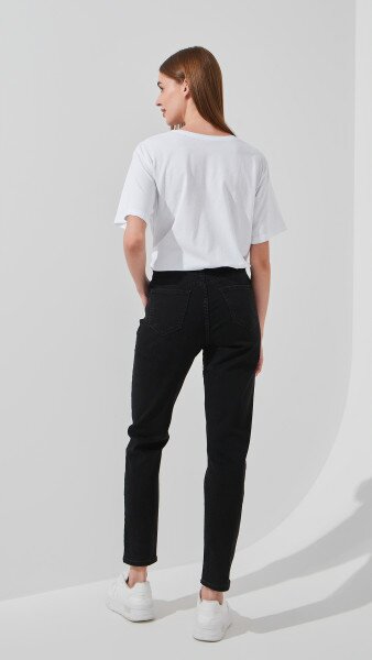 Купить Джинсы Mom Fit женские 3015 25 Черный Артикул: 2000999186561 Фото №4