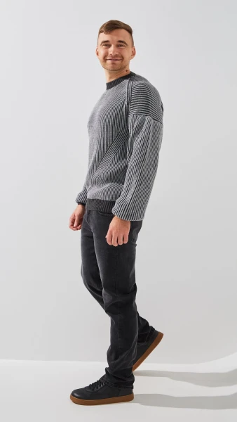 Купить Джинсы Regular Fit мужские HB400 29 Графитовый Артикул: 2000999193644 Фото №3