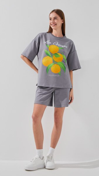Купить Шорты трикотажные однотонные женские LAWA WBC02406 XS Графитовый Артикул: 2000999176555 Фото №1