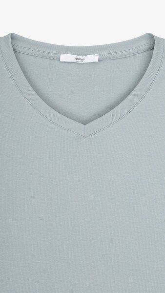 Купить Футболка однотонная женская Na Fan 002 One Size Голубой Артикул: 2000991047716 Фото №8