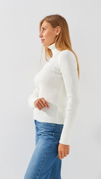 Купити Гольф однотонний жіночий LAWA WBC12262 S/M Молочний Артикул: 2888000014283 Фото №3