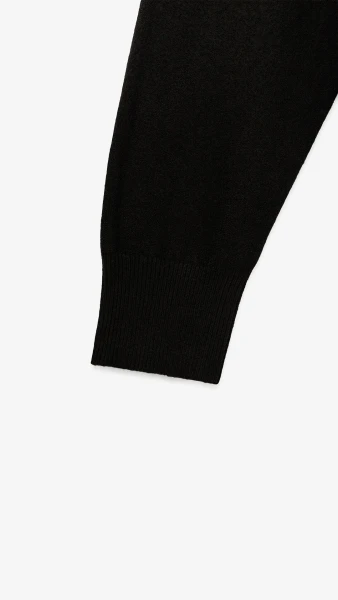 Купити Кофта однотонна жіноча On me T23163 One Size Чорний Артикул: 2000999154478 Фото №8