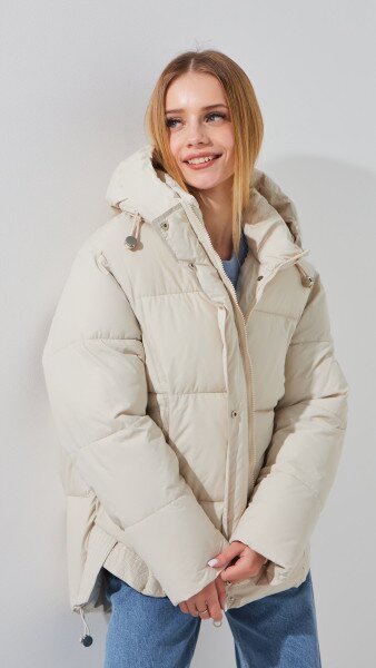 Купити Куртка для дівчинки Snowgenius 5881 140 см Молочний Артикул: 2000999146411 Фото №1