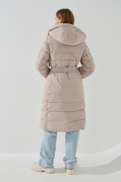 Купить Куртка однотонная женская Towmy 2373 2XL Бежевый Артикул: 2000990654052 Фото №6