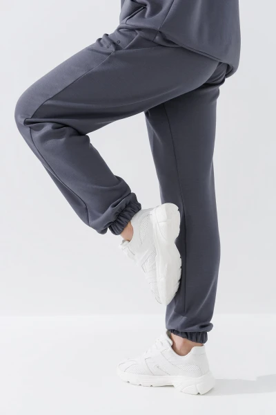 Спортивные штаны женские 242324-K XS Графитовый (2000990662231D)  Фото №1