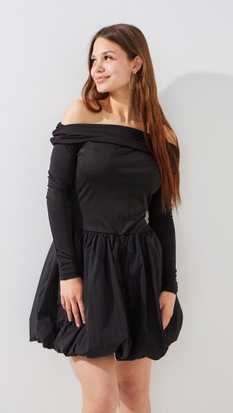 Купить Платье однотонное женское LAWA WTC02475 S Черный Артикул: 2000999524318 Фото №1
