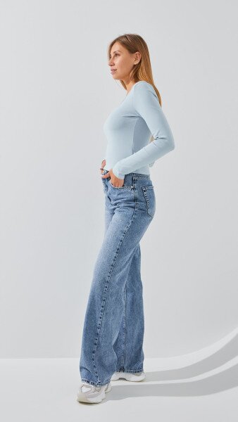 Купить Топ однотонный женский Bclothing 8854 M Голубой Артикул: 2000999178641 Фото №4