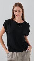 Футболка трикотажна однотонна жіноча 25002 One Size Чорний