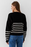 Кардиган з візерунком жіночий Park karon 8023 One Size Чорний  Фото №3
