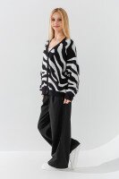 Кофта с узором для девочки Lizi 3268 146 см Черно-белый (2000990616029W)  Фото №2