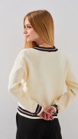 Купити Кофта з візерунком для дівчинки Lizi 2366 116 см Молочний Артикул: 2000999340536 Фото мініатюра № 5