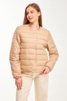 Купить Куртка однотонная женская GENUA G01116-0003 XS Бежевый Артикул: 2000999415784 Миниатюра фотографии № 1
