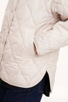 Куртка женская LAWA WBC02359 XS Молочный  Фото №3