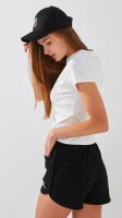 Шорты трикотажные однотонные женские XI XI 1808 One Size Черный  Фото №2