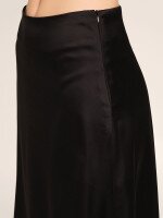 Юбка однотонная женская LAWA WTC02359 XS Черный  Фото №3