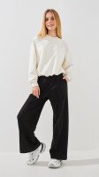 Купить Спортивные штаны палаццо для девочки LAWA K-GBC02302 146 см Черный Артикул: 2000999458897 Миниатюра фотографии № 2