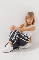 Спортивные штаны с принтом для девочки Benini 241409 116 см Темно-серый  Фото №1