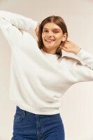 Свитшот однотонный женский LAWA WBC02318 XS Молочный  Фото №0
