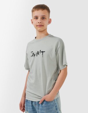 Футболки