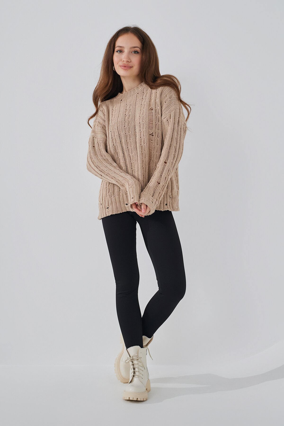 Джемпер однотонный женский Femme 1002 One Size Бежевый (2000989870647D)  Фото №1