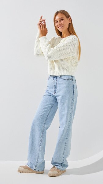 Купить Джемпер однотонный женский On me 225004 One Size Молочный Артикул: 2000990151216 Фото №4
