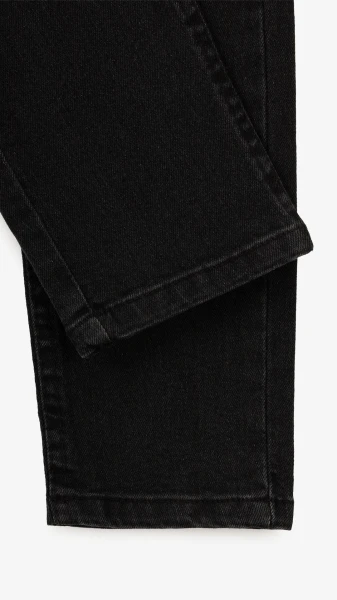 Купить Джинсы Joggers для мальчика Pitiki 4557 104 см Черный Артикул: 2000999196508 Фото №3