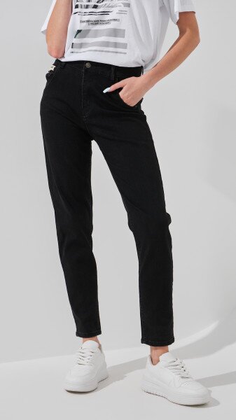 Купить Джинсы Mom Fit женские 3015 25 Черный Артикул: 2000999186561 Фото №2