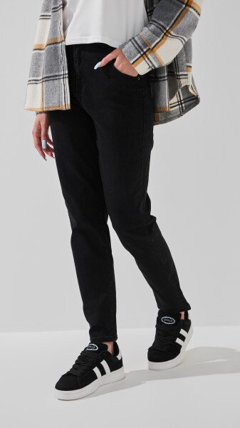 Купить Джинсы Mom Fit женские 3017 25 Черный Артикул: 2000999186509 Фото №4