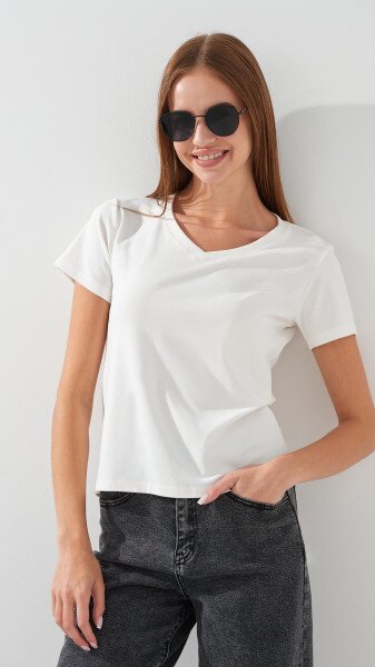 Футболка однотонна жіноча Na Fan 002 One Size Білий