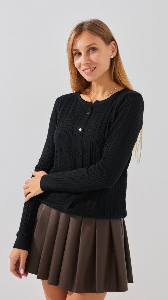 Купить Кофта однотонная женская On me 024 M Черный Артикул: 2000999183775 Фото №3
