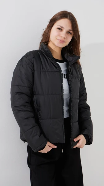 Купить Куртка однотонная женская GENUA G01116-0002 52 Черный Артикул: 2000999457463 Фото №3