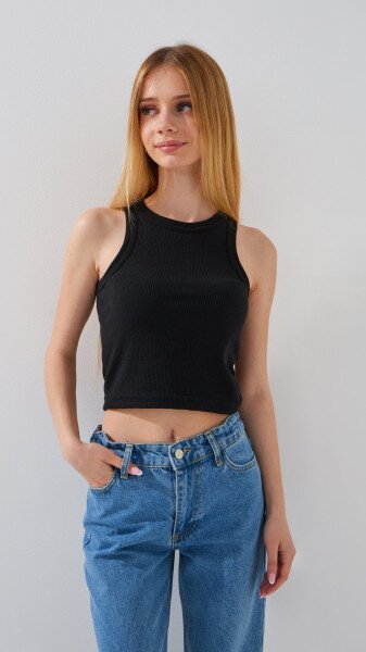 Майка однотонна для дівчинки LAWA GBC02347 134 см Чорний