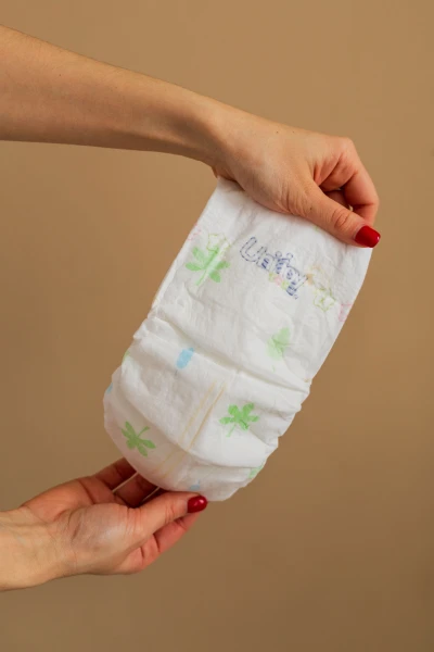 Купити Підгузники дитячі Unijoy Baby Premium PDS24 24 шт (S 2 mini 3-6 kg) Артикул: 6973920541011 Фото №4