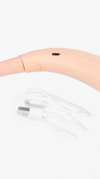 Купить Портативный вентилятор на шею Bladeless Neck Cooler Розовый Артикул: 2000999221811 Фото №2