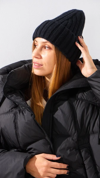 Купить Шапка женская N-2 One Size Черный Артикул: 2000999269011 Фото №2