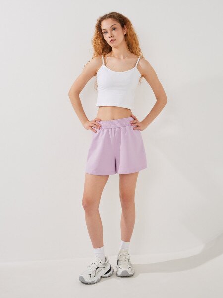 Купить Шорты трикотажные однотонные женские LAWA K-WBC02398 XS Лиловый Артикул: 2000999588914 Фото №2