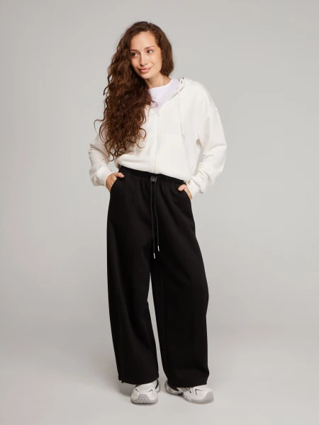 Купить Спортивные штаны Baggy однотонные женские GENUA 601 S Черный Артикул: 2000991054271 Фото №2