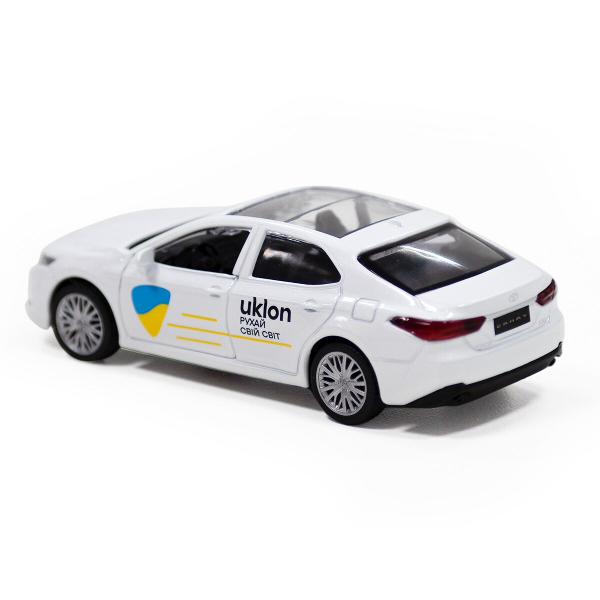 Автомодель Toyota Camry Uklon TechnoDrive 250291 Белый (6900007324083)  Фото №4
