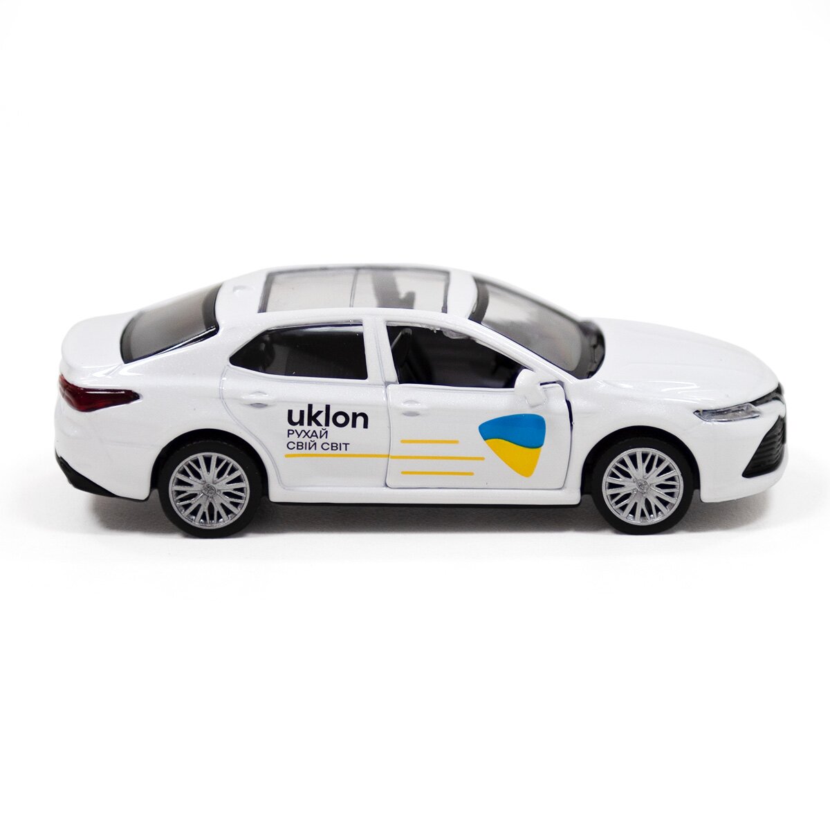 Автомодель Toyota Camry Uklon TechnoDrive 250291 Белый (6900007324083)  Фото №6
