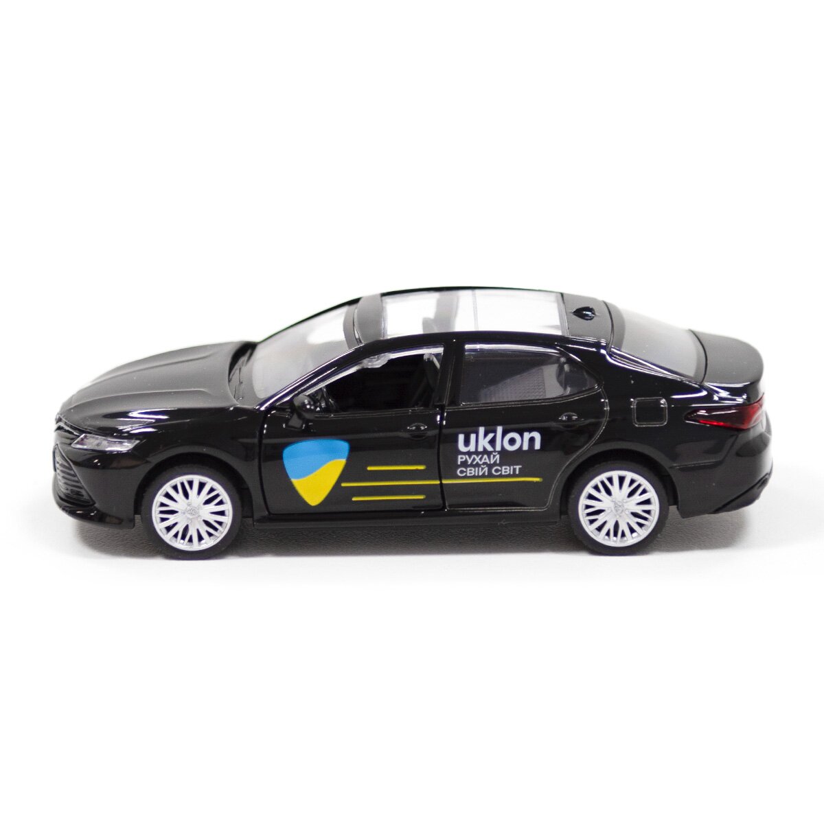 Автомодель Toyota Camry Uklon TechnoDrive 250292 Черный (6900007324090)  Фото №3