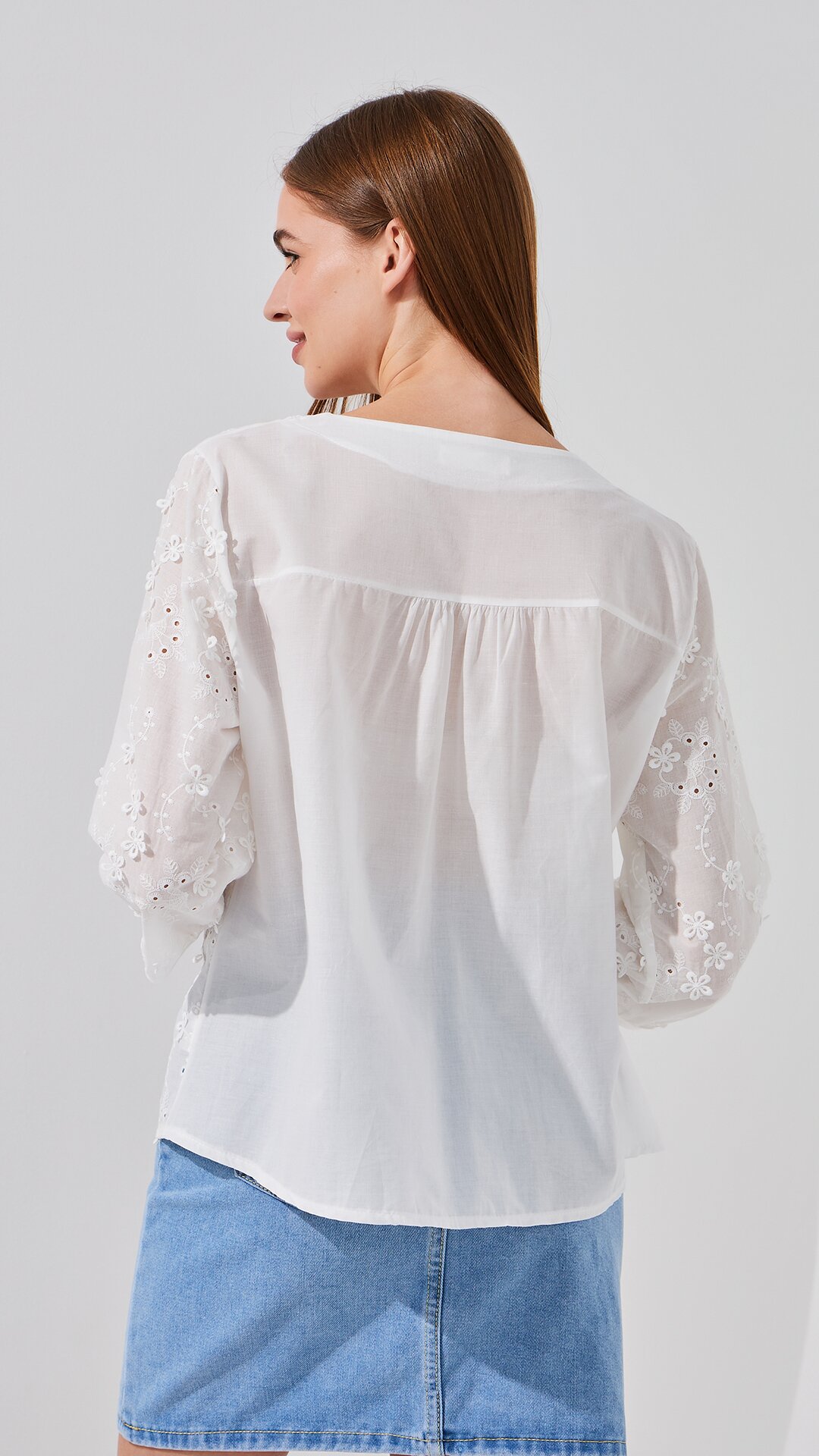 Блуза однотонная женская Mei ren yu 2515 One Size Белый  Фото №4