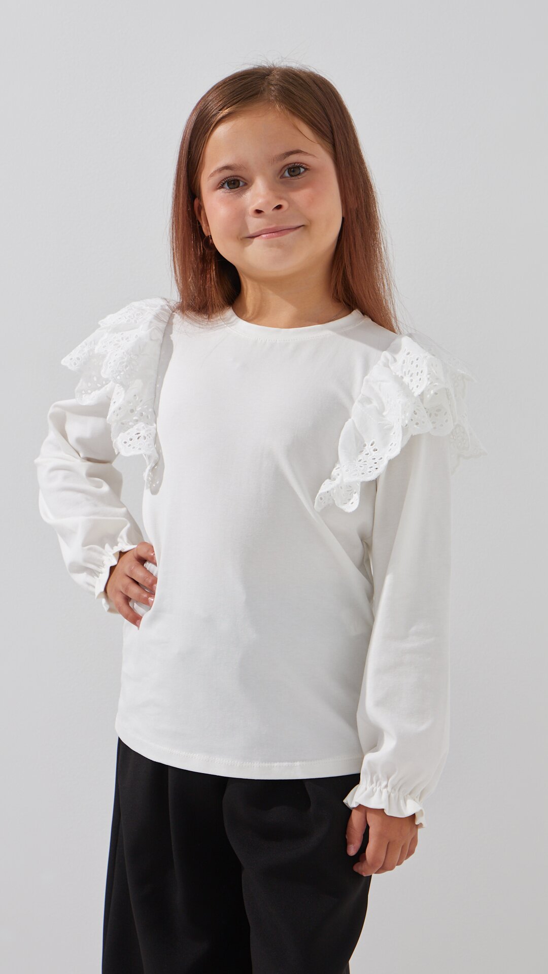 Купити Блуза трикотажна для дівчинки Aura Style 860 122 см Молочний Артикул: 2000999197642 Фото повноекранне №1