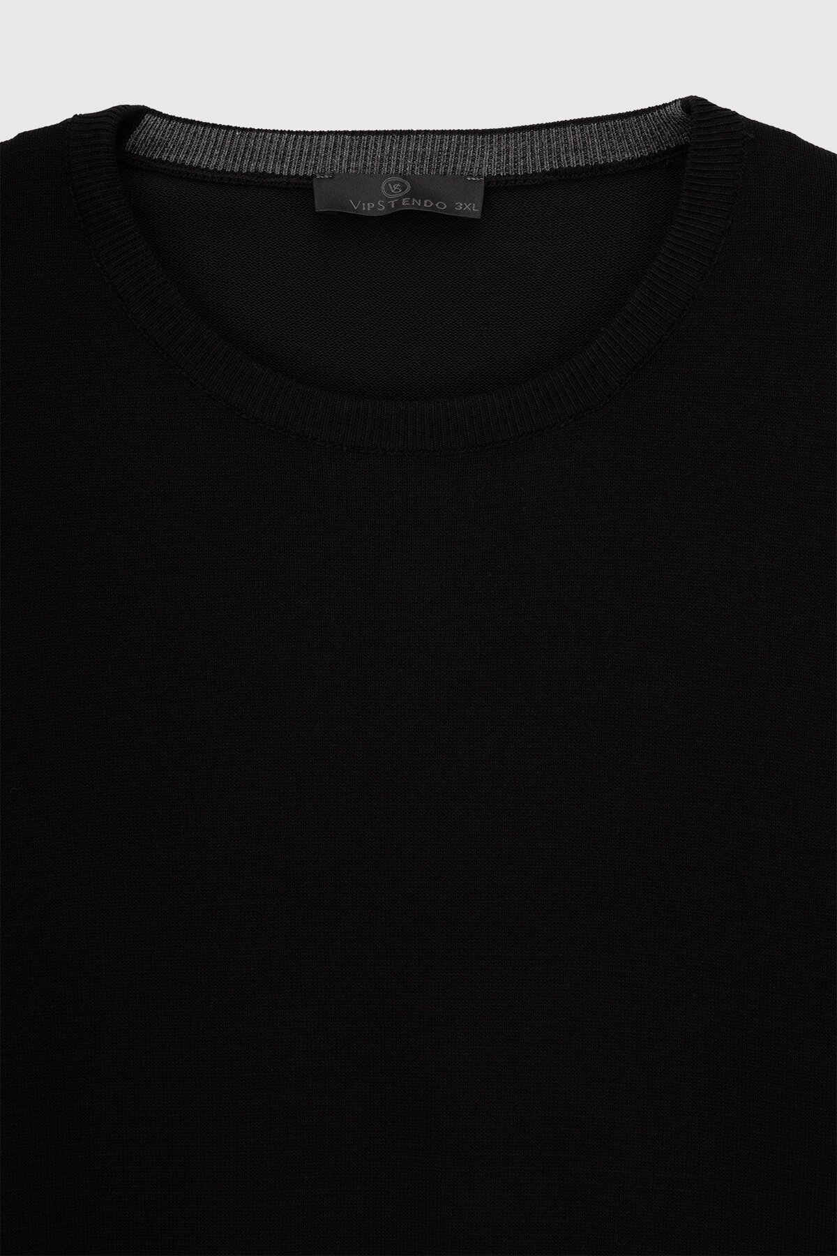 Джемпер однотонний чоловічий Stendo 12210 4XL Чорний (2000989985716D)  Фото №6