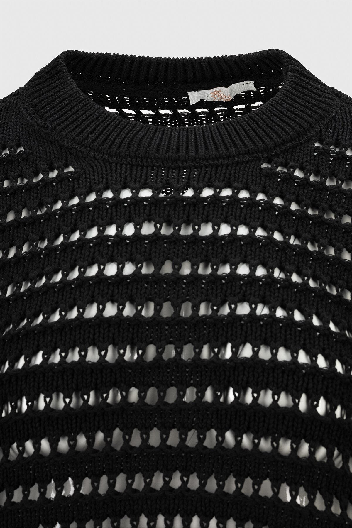 Джемпер однотонный женский Femme 2024 One Size Черный (2000990221469D)  Фото №6