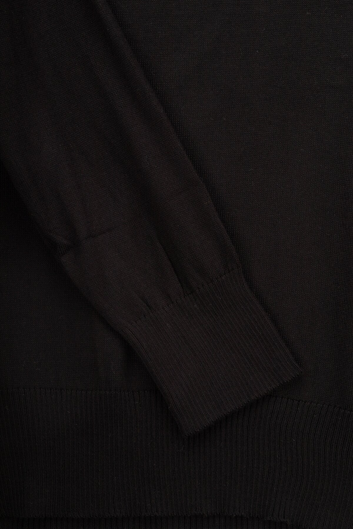 Джемпер однотонний жіночий Park karon 10285 One Size Чорний (2000989850335D)  Фото №10
